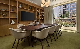 Duo Hotel Lisbon, Curio Collection By Hilton